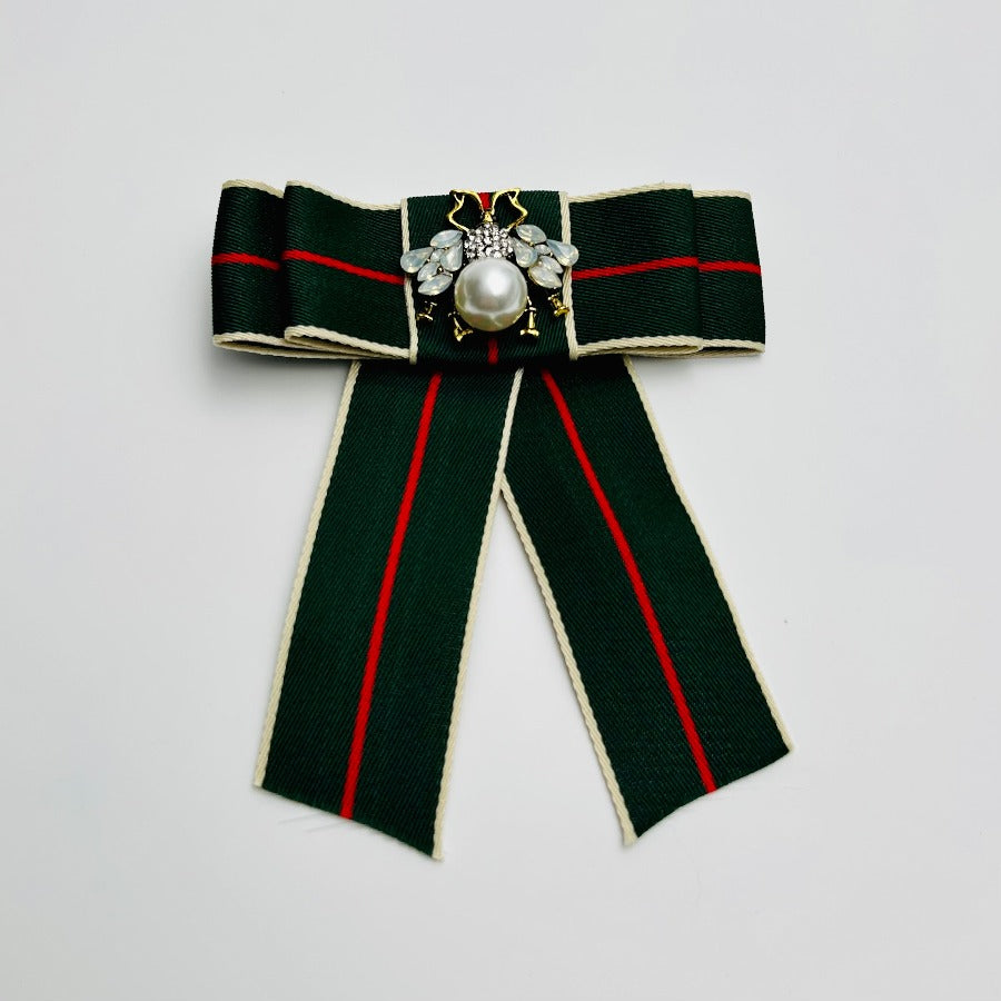 Brooch - Elegant Brooch with Crystals | Twinolo