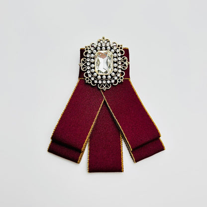Brooch - Elegant Brooch with Crystals | Twinolo