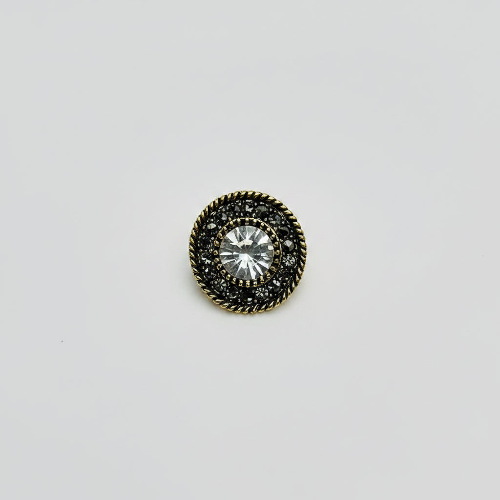 Brooch - Elegant Brooch with Crystals | Twinolo