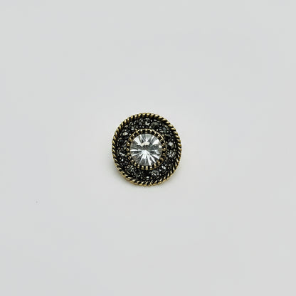 Brooch - Elegant Brooch with Crystals | Twinolo