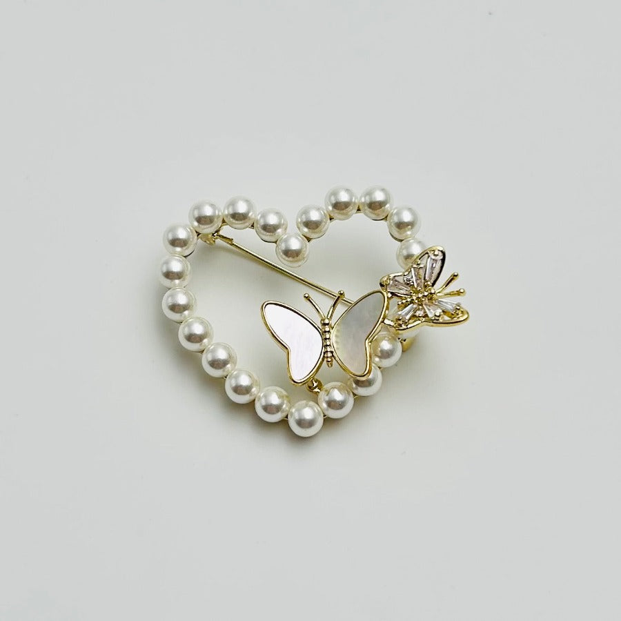 🦋 Butterfly Brooch - Elegant Brooch with Pearls | Twinolo
