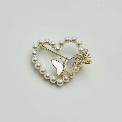 🦋 Butterfly Brooch - Elegant Brooch with Pearls | Twinolo