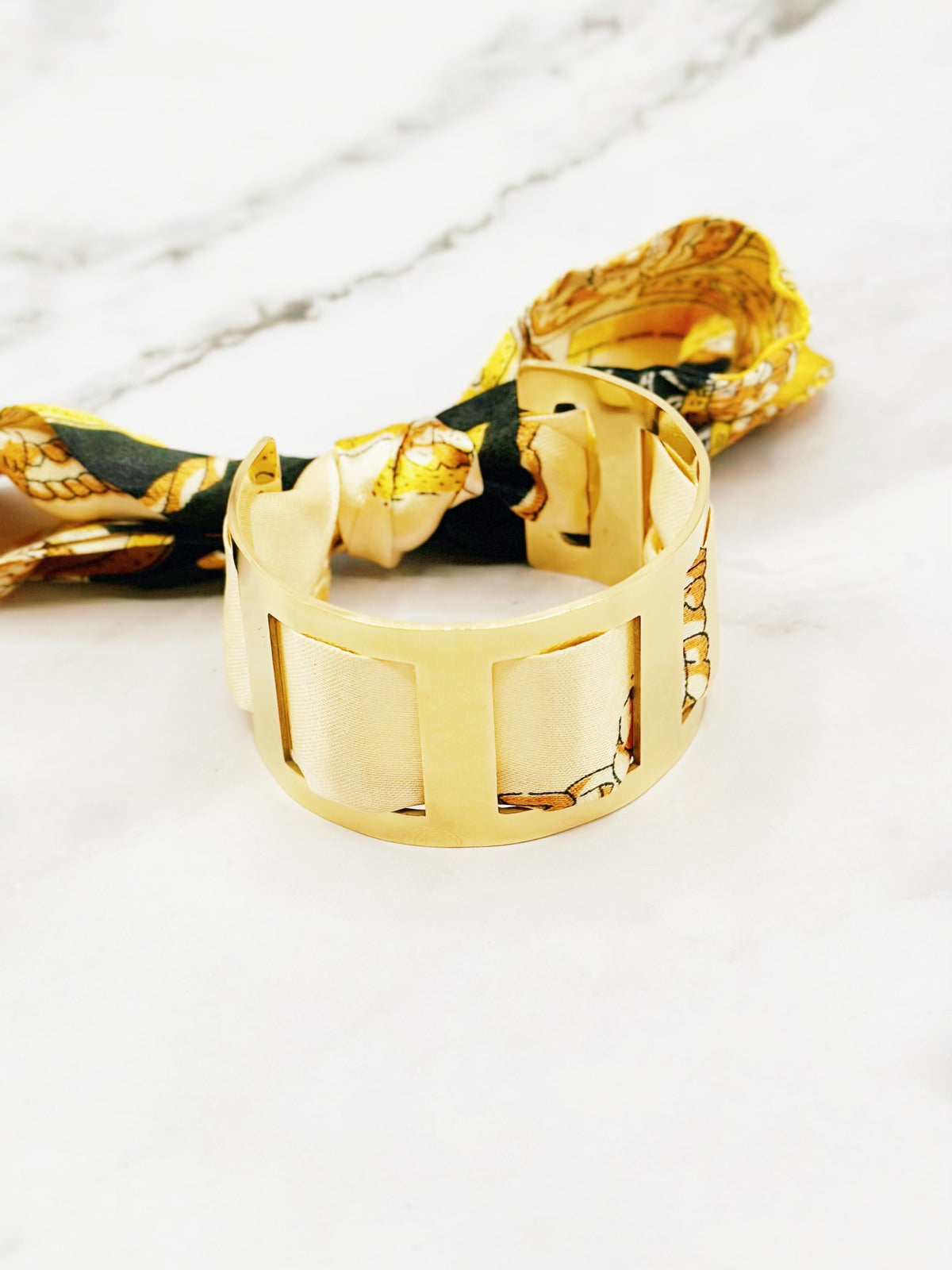 Gold Cuff Bracelet with Scarf – Stainless Steel | TWINOLO