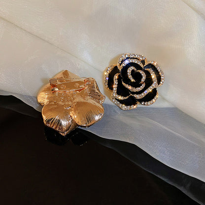 Flower Brooch - Elegant Brooch with Crystals | Twinolo