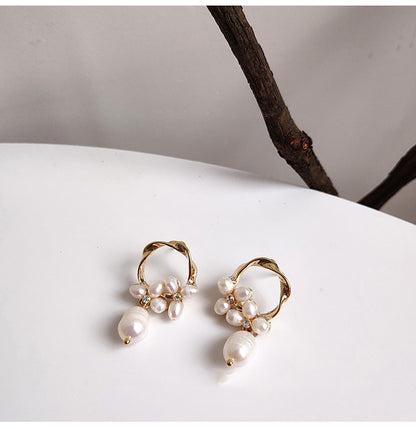 Pearl Hoop Earrings – Classic & Timeless | Twinolo