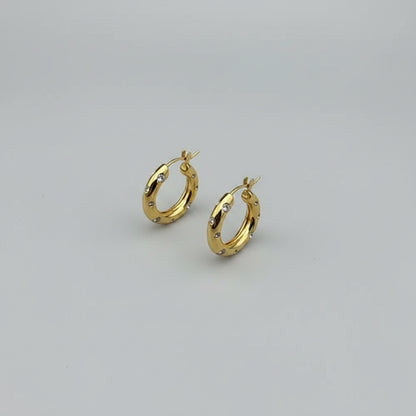Zirconia Hoops – Modern & Shiny | Twinolo