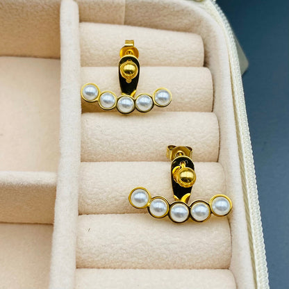 Pearl Stud Earrings – Timeless Elegance | Twinolo