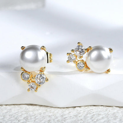 Stud Earrings with Pearl & Zirconia – Classic with Shine | Twinolo