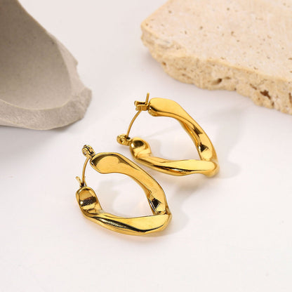Gold Hoop Earrings – Timeless & Classic | Twinolo