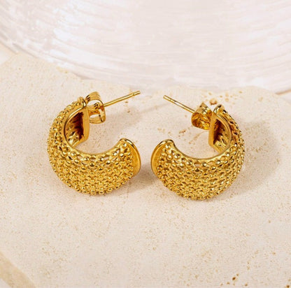 Mini Hoops – Minimalist Everyday Must-Have | Twinolo