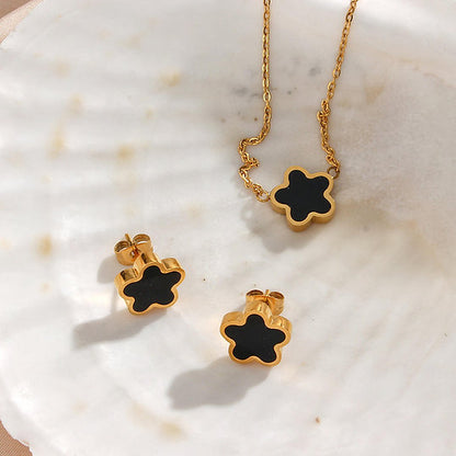 Clover Necklace – Stylish & Timeless | Twinolo