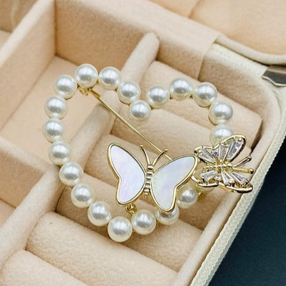 🦋 Butterfly Brooch - Elegant Brooch with Pearls | Twinolo