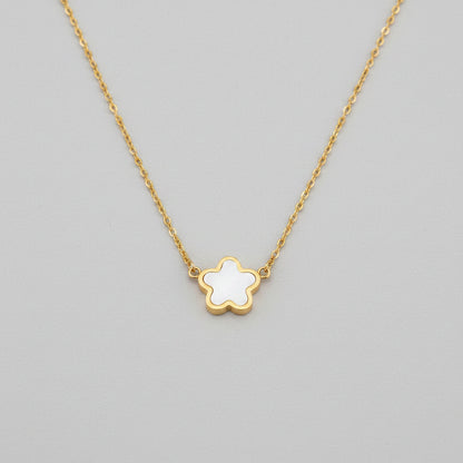 Clover Necklace – Stylish & Timeless | Twinolo