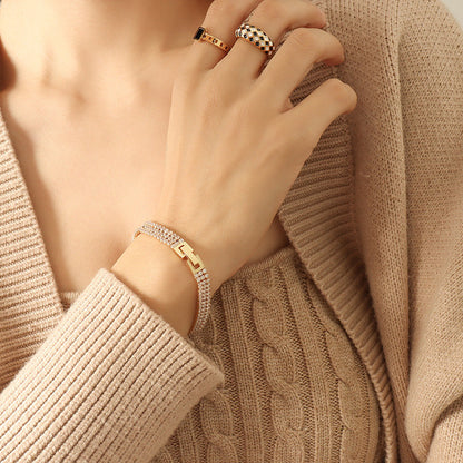 Tennis Bracelet with Zirconia – Stylish & Sophisticated | Twinolo