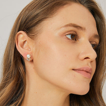 Stud Earrings with Pearl & Zirconia – Classic with Shine | Twinolo