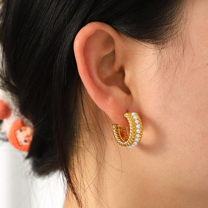 Mini Hoops with Pearl – Delicate & Elegant | Twinolo