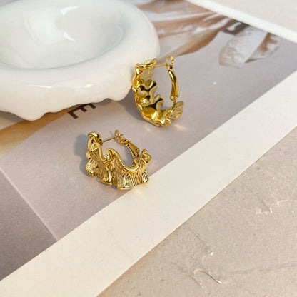 Mini Hoops in Gold – Subtle Shine for Everyday | Twinolo