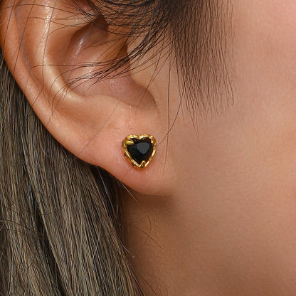Heart-shaped Stud Earrings – Love in Detail | Twinolo