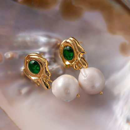 Earrings with Green Stone and Pearl – Classic & Colorful | Twinolo