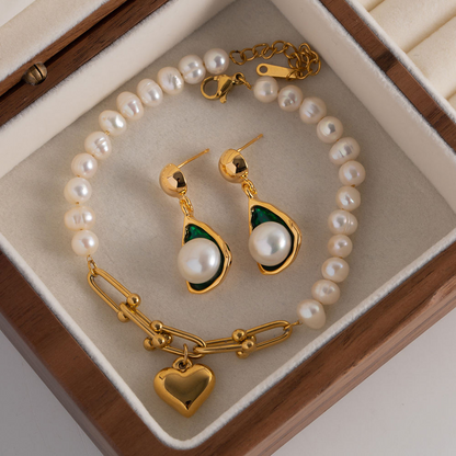 Gold-Colored Earrings with Pearl and Green Accents – Warm & Trendy | Twinolo