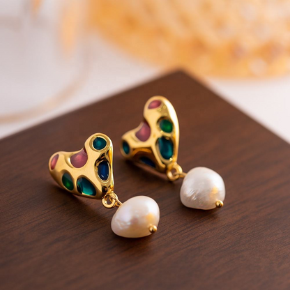 Earrings with Heart &amp; Pearl – Romantic & Elegant | Twinolo
